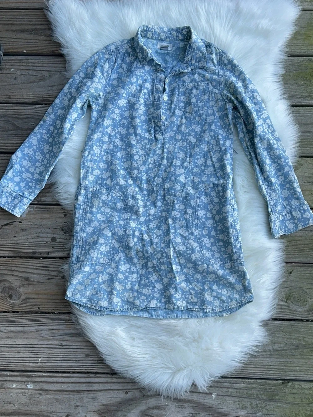 Old Navy Light Blue Floral Button-Down Shirt Dress